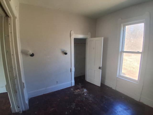 1117 NE Glendale photo 4