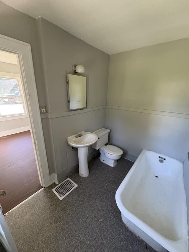 238 W Peoria photo 17