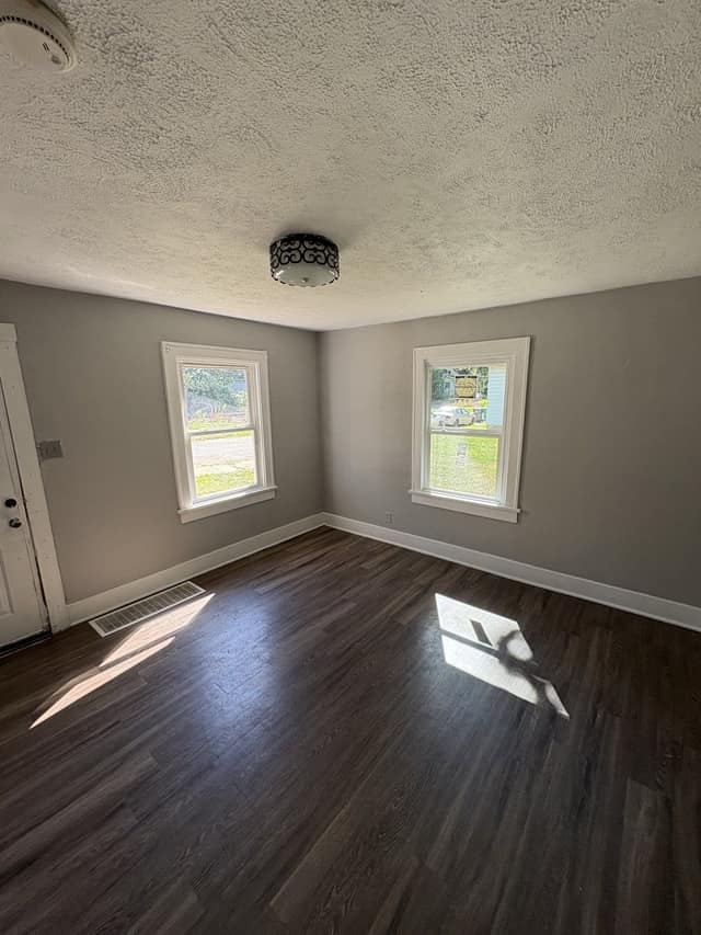 238 W Peoria photo 8