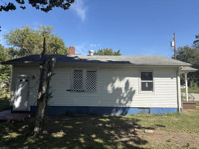 238 W Peoria photo 22