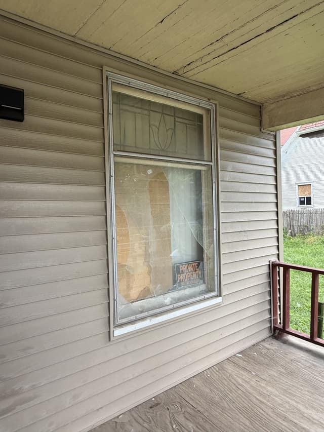 105 N Illinois St photo 36