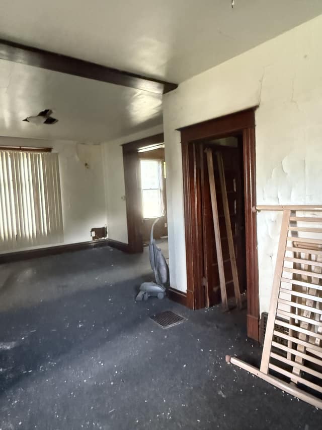 105 N Illinois St photo 56