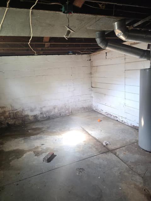 1705 E North St photo 2