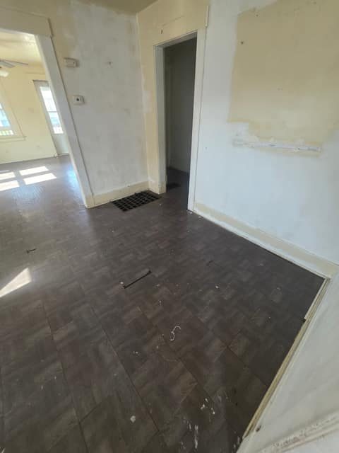 1705 E North St photo 29