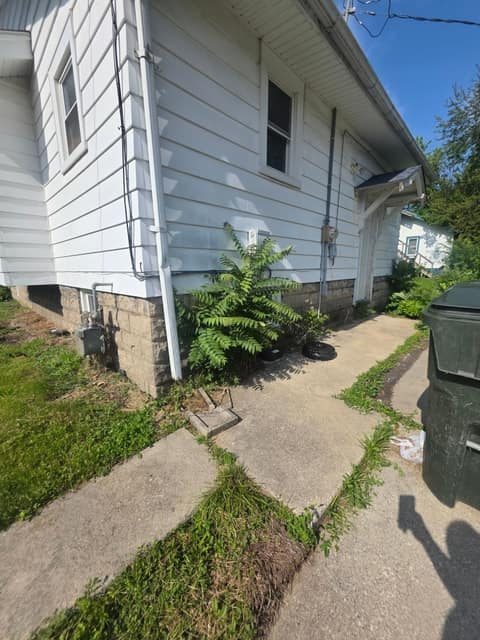 1705 E North St photo 38