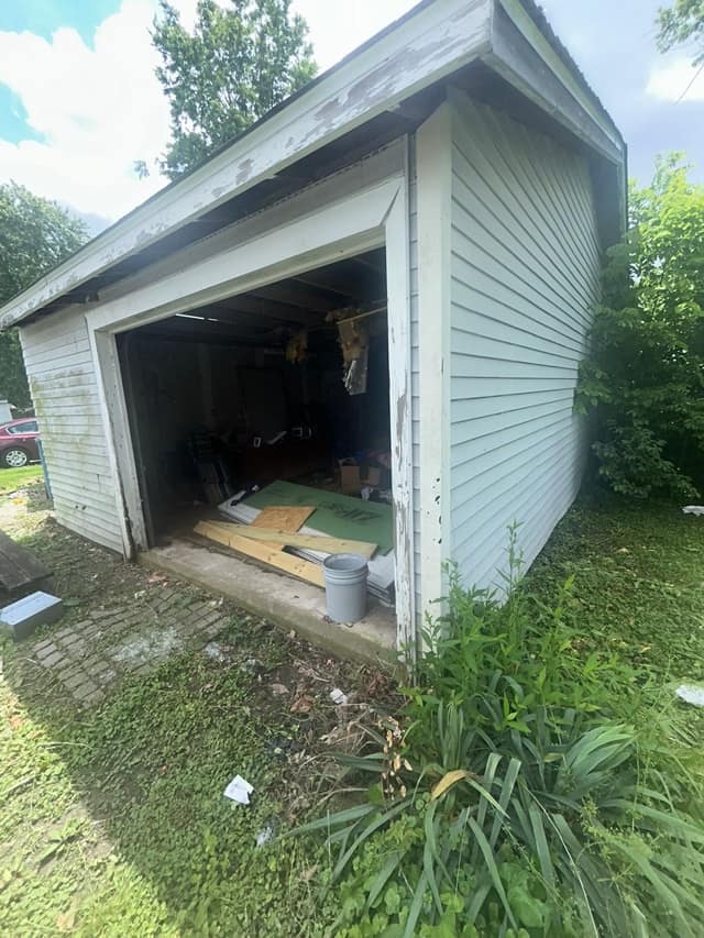 319 West Corbin St photo 10