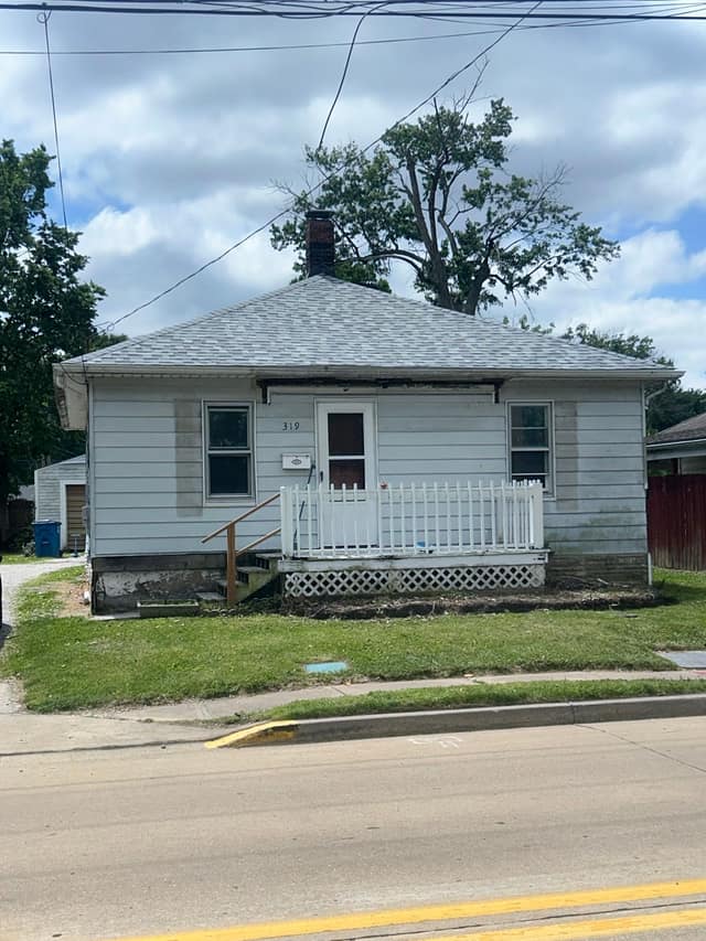 319 West Corbin St photo 11