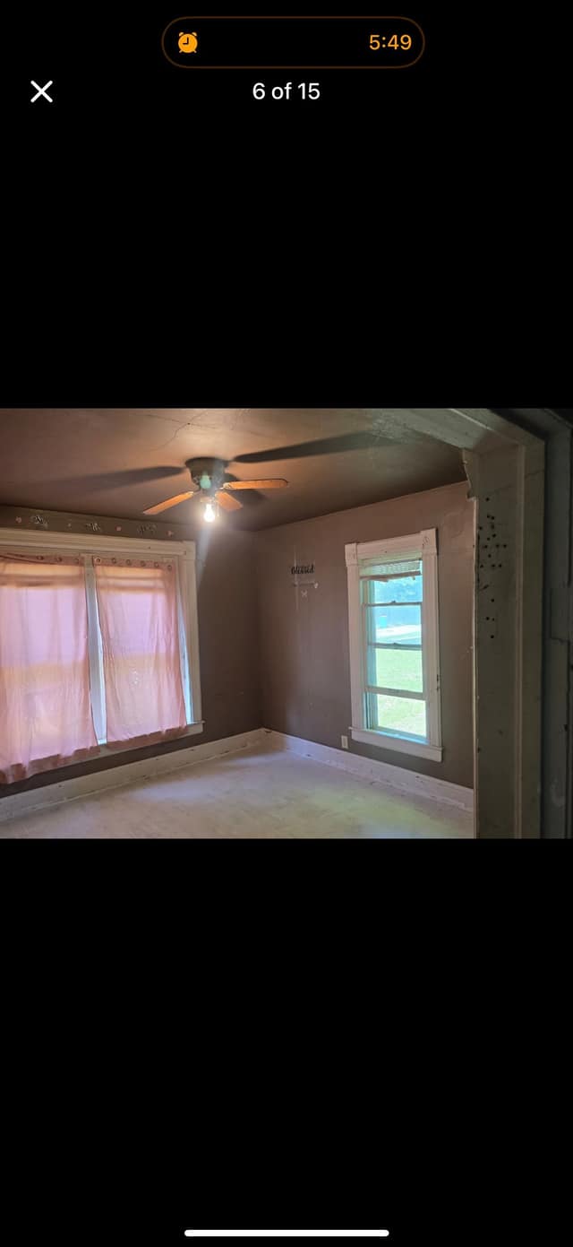 526 W Chandler St photo 13