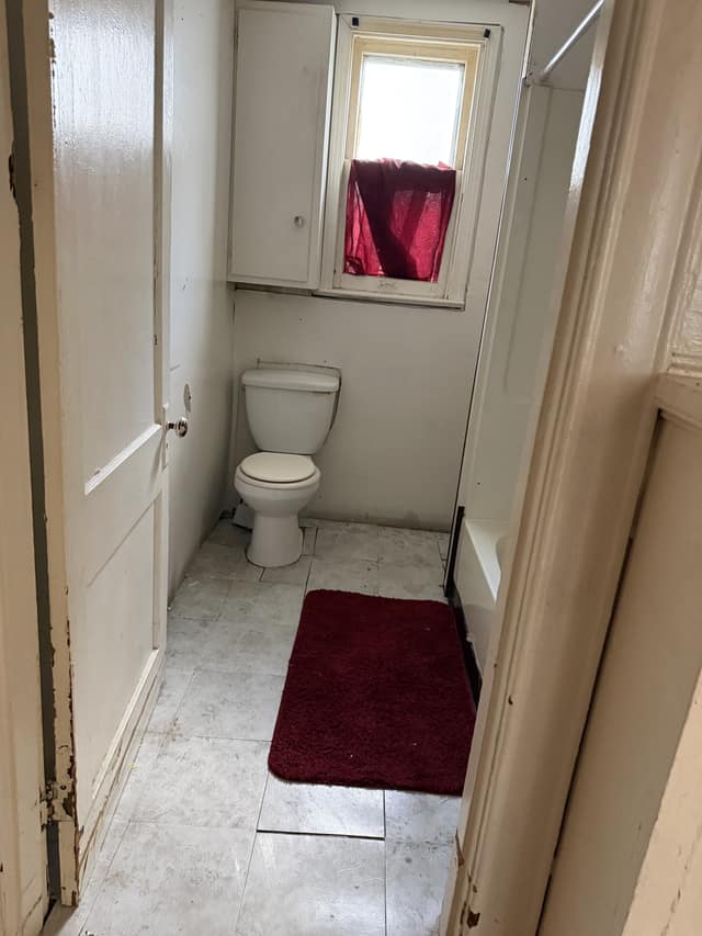 5363 Arlington Ave photo 9