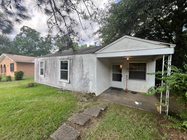 3355 Lunceford St  photo 1