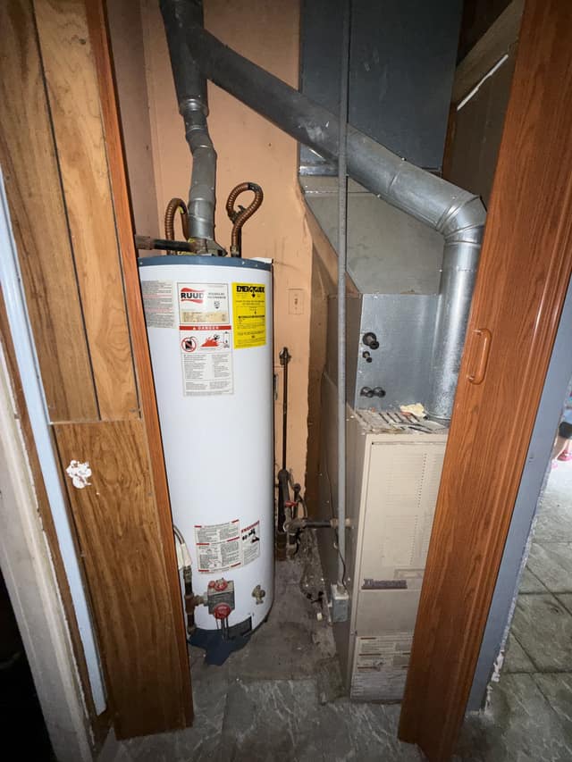 1060 Water St photo 10