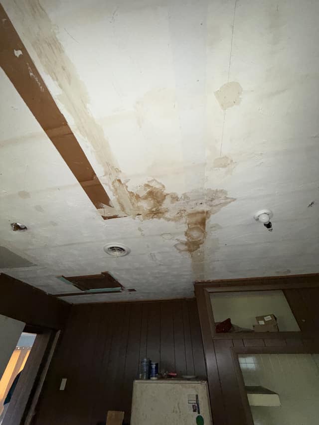 1060 Water St photo 15