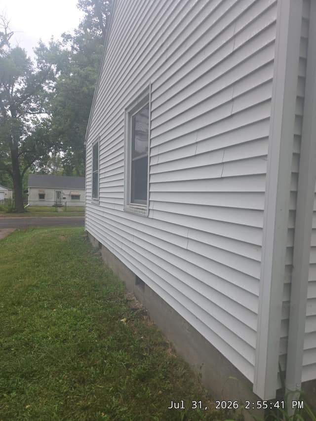 1034 S Tonti Cir.  photo 3