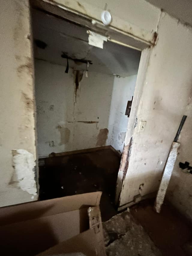 1541 5th Street photo 14