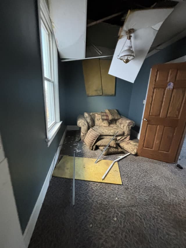 911 W Hurlburt St photo 23