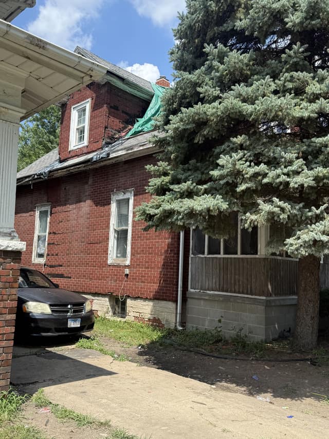 442 W Divison St photo 4