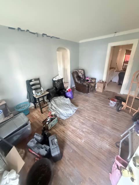 1746 N Woodford St photo 5