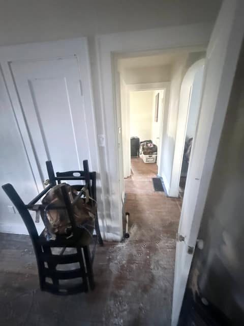 1746 N Woodford St photo 13