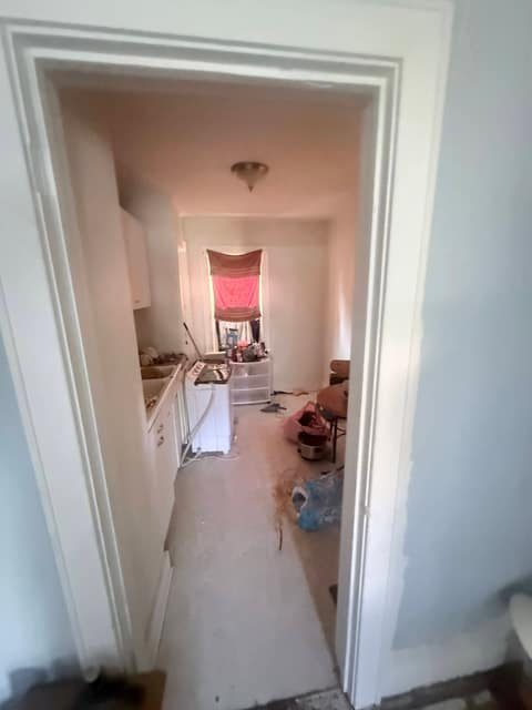 1746 N Woodford St photo 36