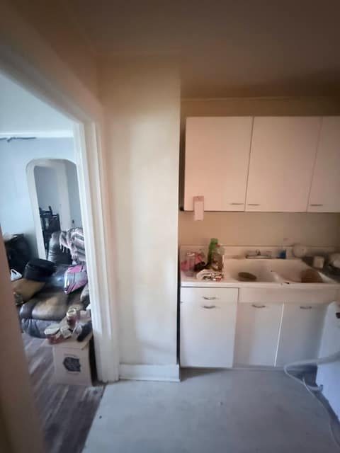 1746 N Woodford St photo 40