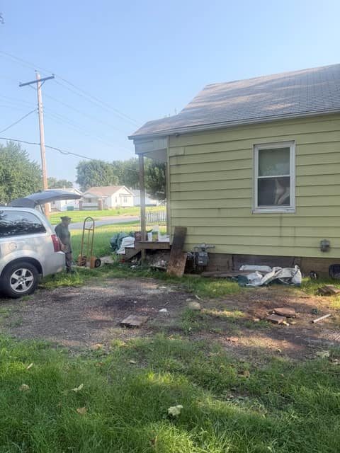 1746 N Woodford St photo 48