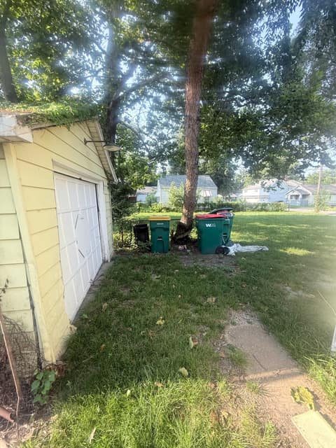 1746 N Woodford St photo 53