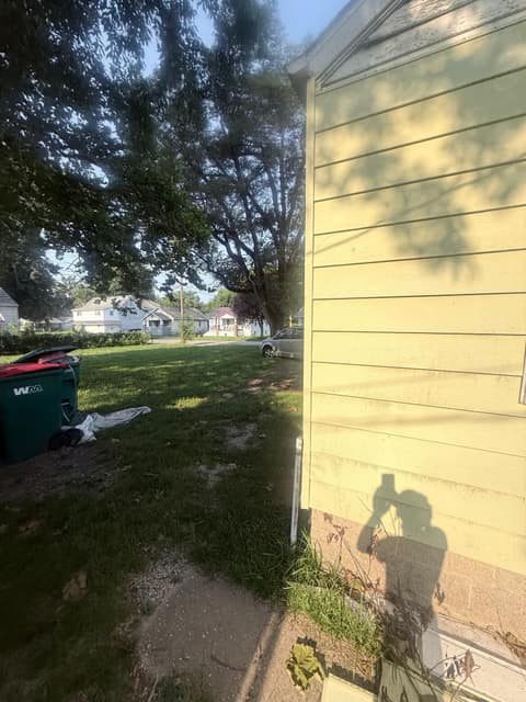 1746 N Woodford St photo 54
