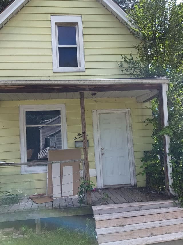 517 Vine St photo 3