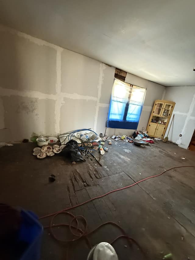 941 w Waggoner St photo 29