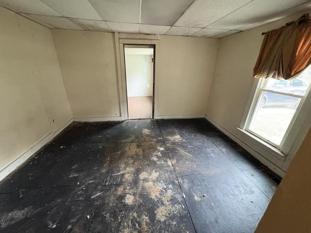 221 E Cherry St photo 15