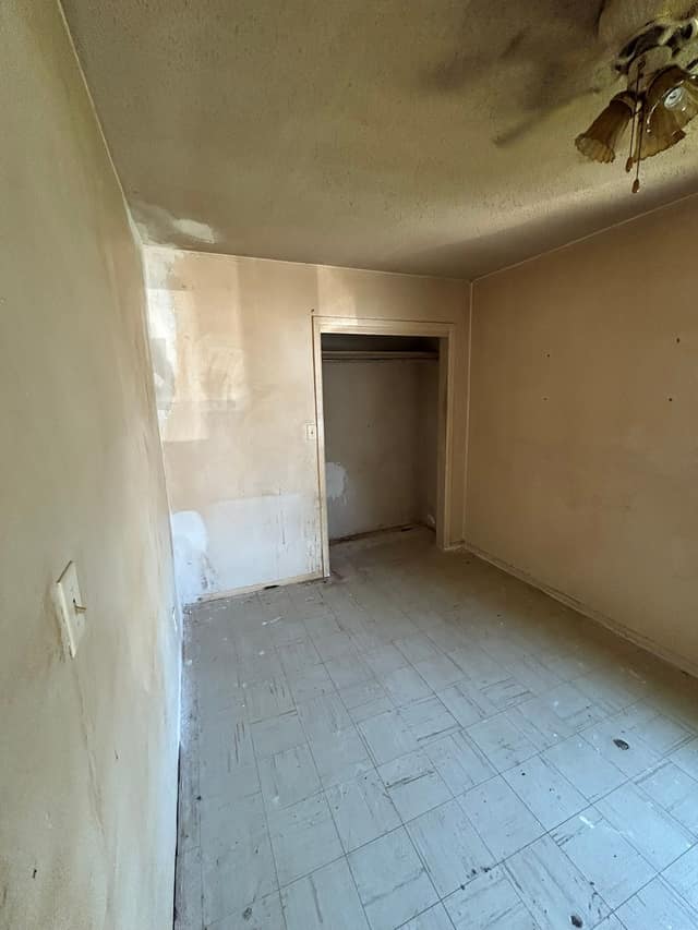 224 Lincoln Ave photo 3