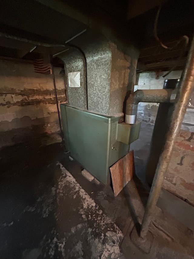 224 Lincoln Ave photo 10