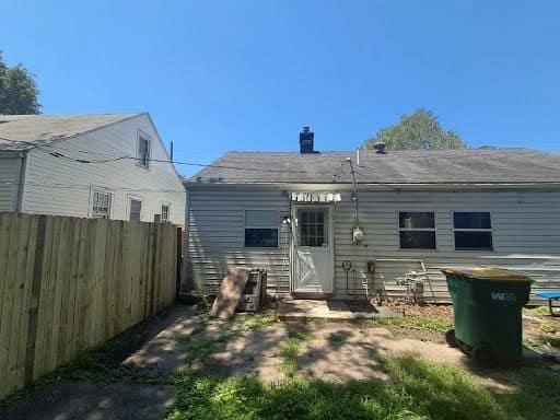 1750 N Jasper St  photo 3