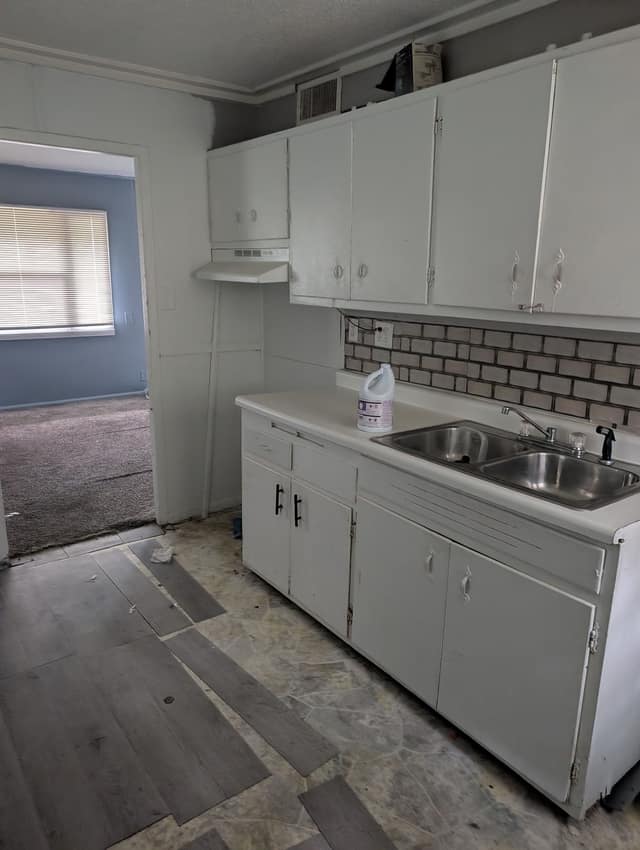2025 N Charles St photo 12