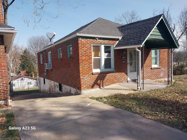 4519 June Avenue photo 2