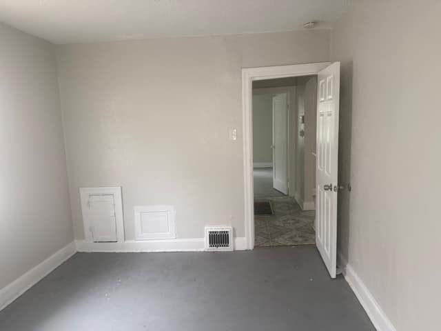 4519 June Avenue photo 14
