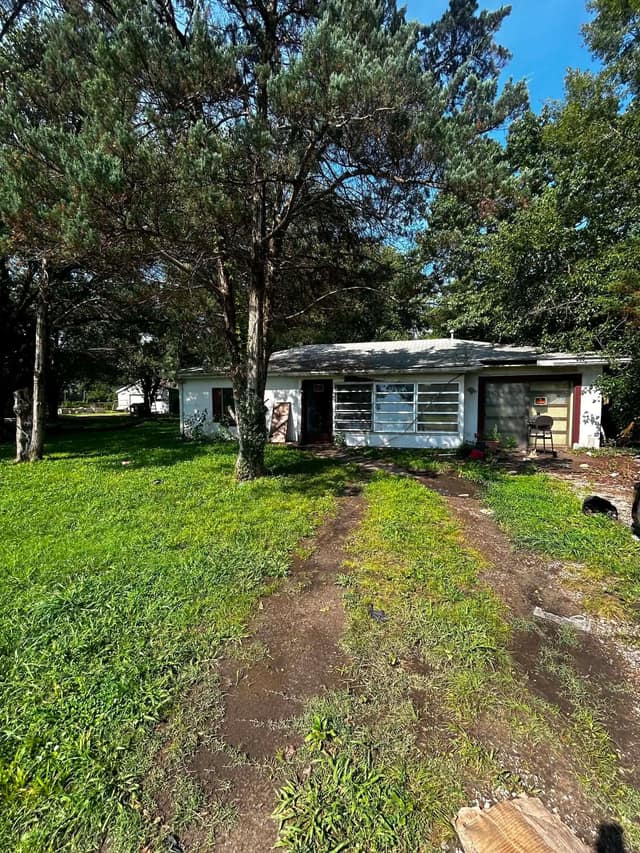 107 Judith Ln photo 1