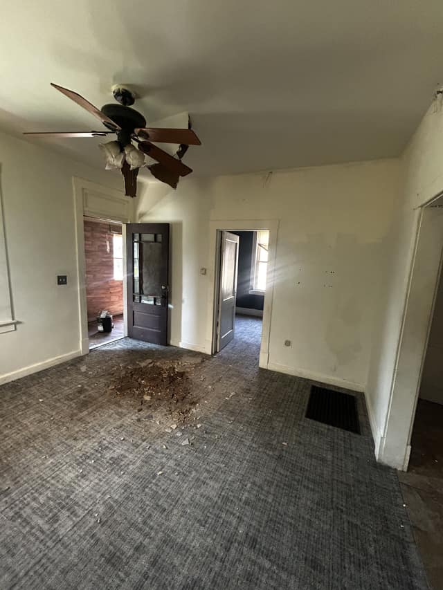 1734 Spruce St photo 10