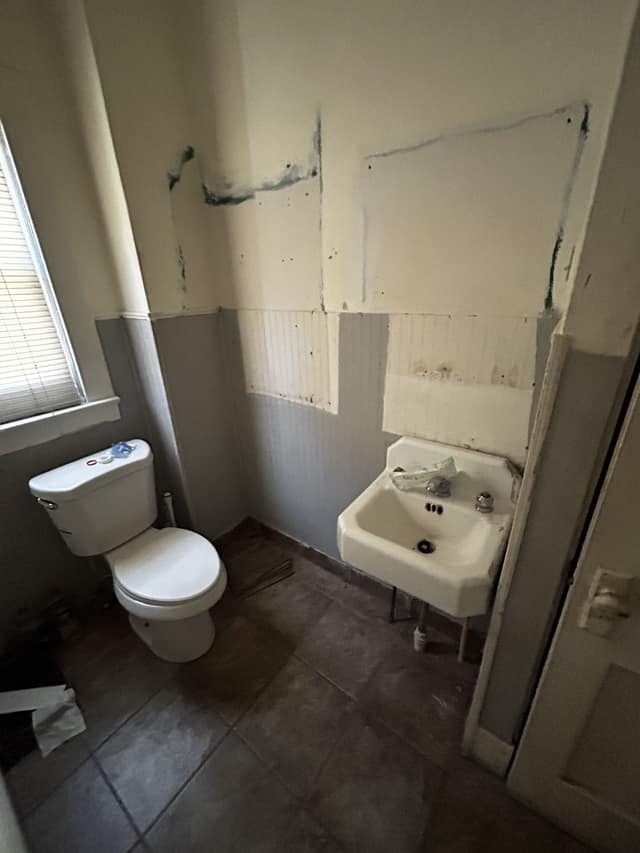 1734 Spruce St photo 26