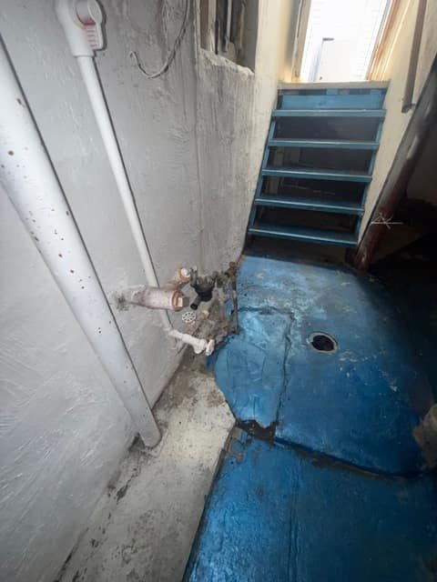 805 Waldman Ave photo 7