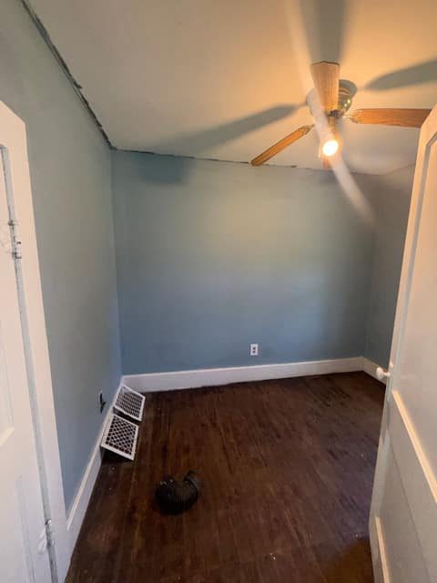 805 Waldman Ave photo 21