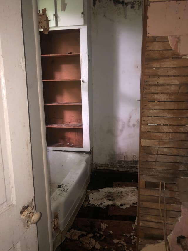 1103 E Prairie St photo 20