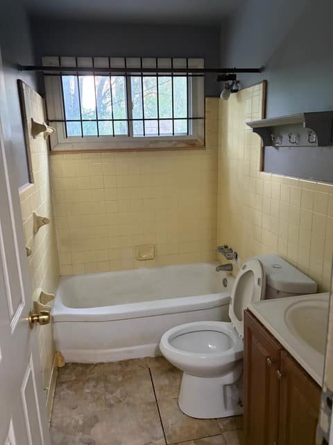8577 Mark Twain St photo 15
