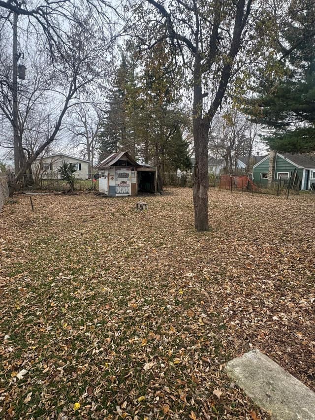 2236 King St photo 5