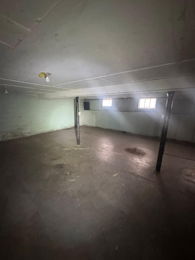 2236 King St photo 19