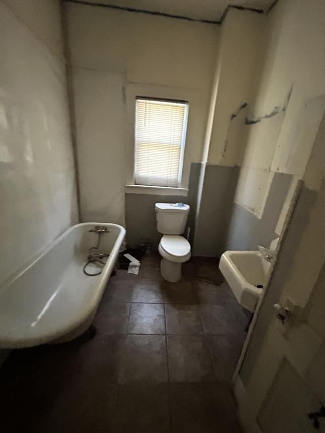 1734 Spruce St photo 25