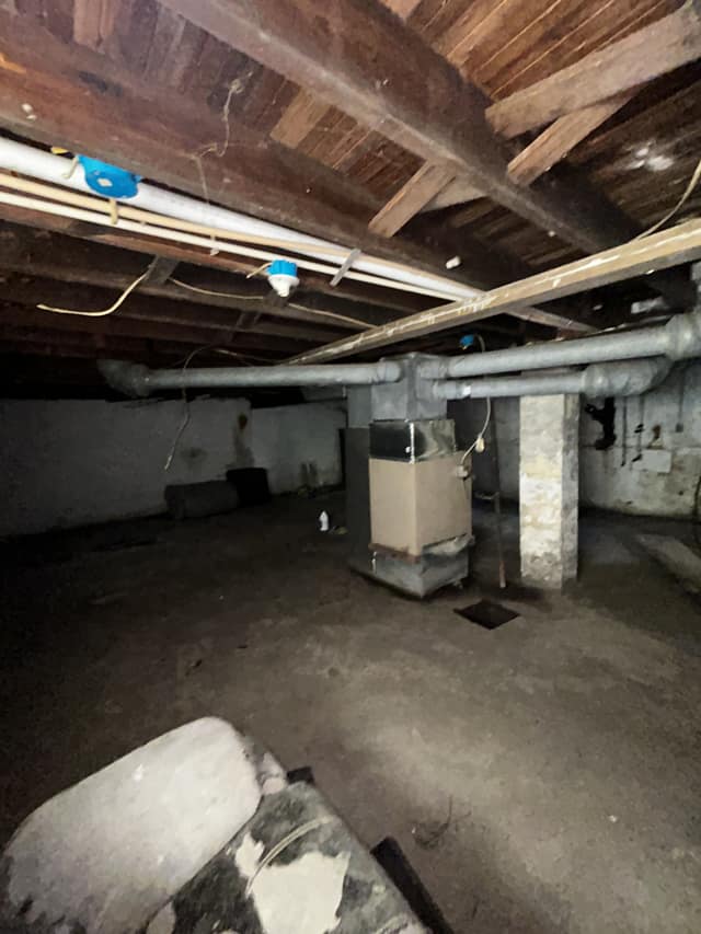 1734 Spruce St photo 34