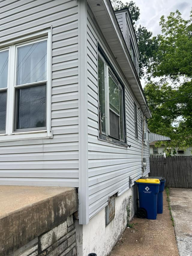 2425 Wheaton Ave photo 3