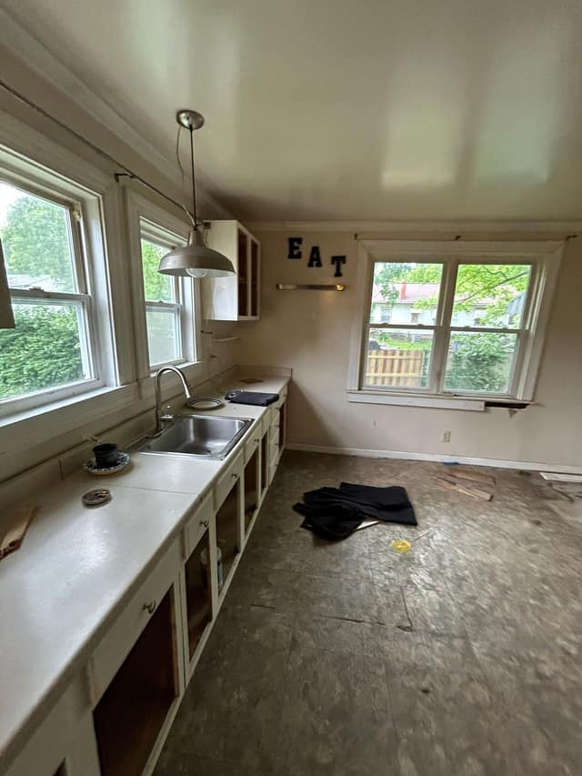2425 Wheaton Ave photo 43