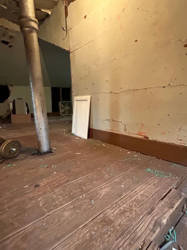 2425 Wheaton Ave photo 49